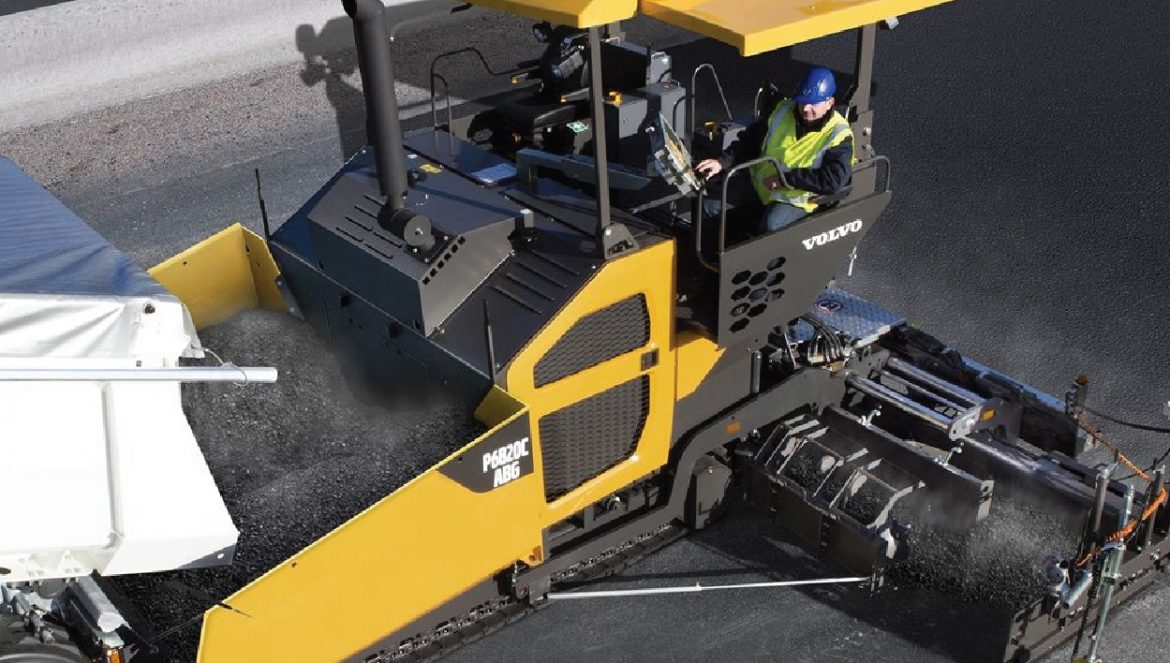 รถปูยางมะตอย P6820C เทคโนโลยี ABG ปูเรียบ ทนทาน