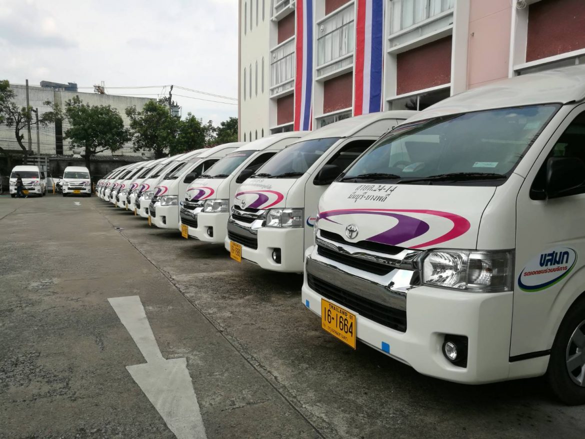 ขนส่งฯผนึกขสมก.ปล่อยฝูงรถตู้ใหม่ 60 คันทดแทนรถเก่า 10 ปี