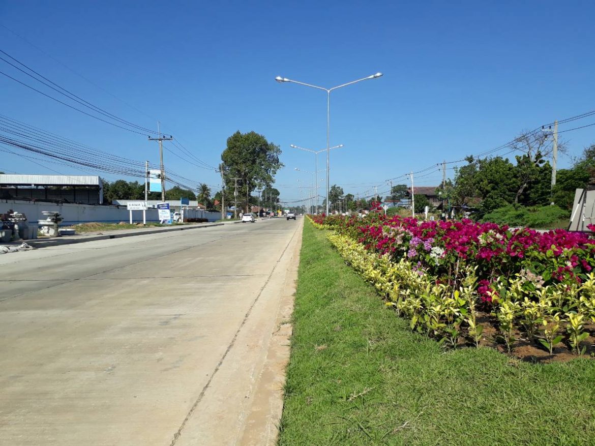 กรมทางหลวงชนบท เปิดถนนเข้าสนามบินอุบลฯ มอบเป็นของขวัญปีใหม่