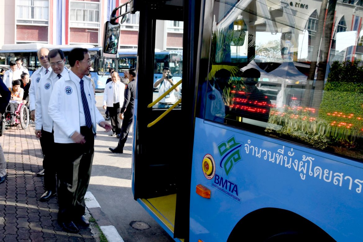 คมนาคม เน้นเชื่อมต่อขนส่งสาธารณะทุกโหมด  รับบริการ “คนแก่-พิการ-ประชาชน” อย่างเท่าเทียม