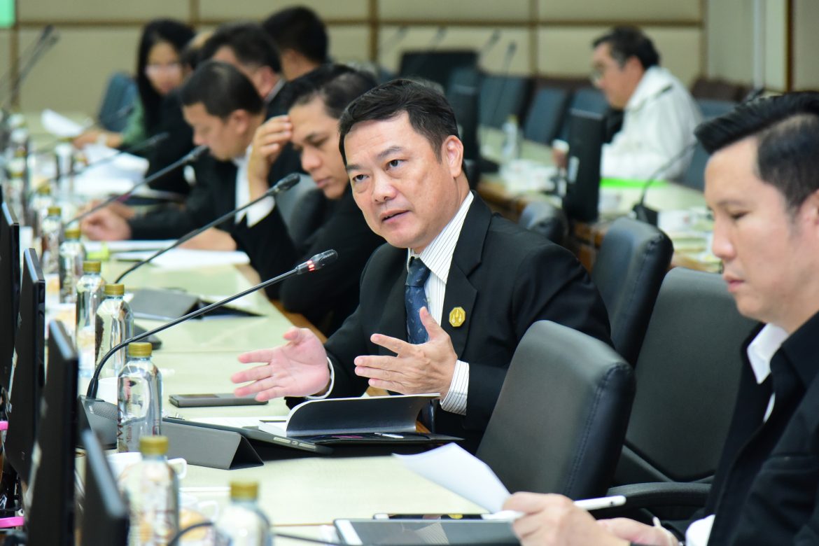 “คมนาคม” สั่งหน่วยงานฯ ถกเครียดมาตรการเร่งด่วนบรรเทาปัญหาฝุ่น PM2.5