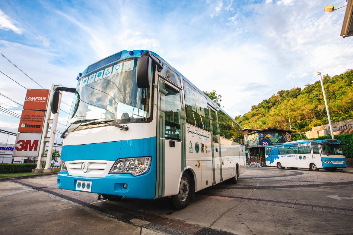 ‘ภูเก็ต สมาร์ท บัส’ ต้นแบบรถโดยสารไม่เอาเปรียบนักท่องเที่ยว