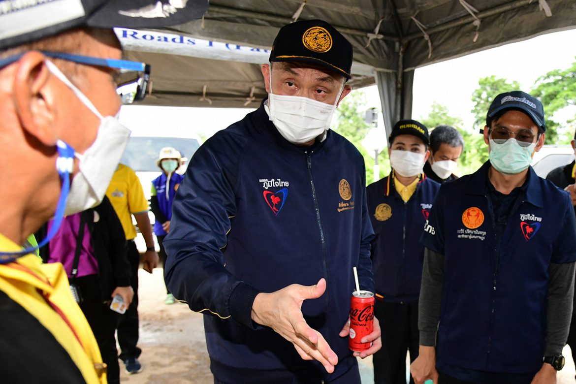 ศักดิ์สยาม มอบหมาย บขส.-การรถไฟฯ กรมขนส่งฯ ดูแลผลกระทบในการขนส่งสินค้า