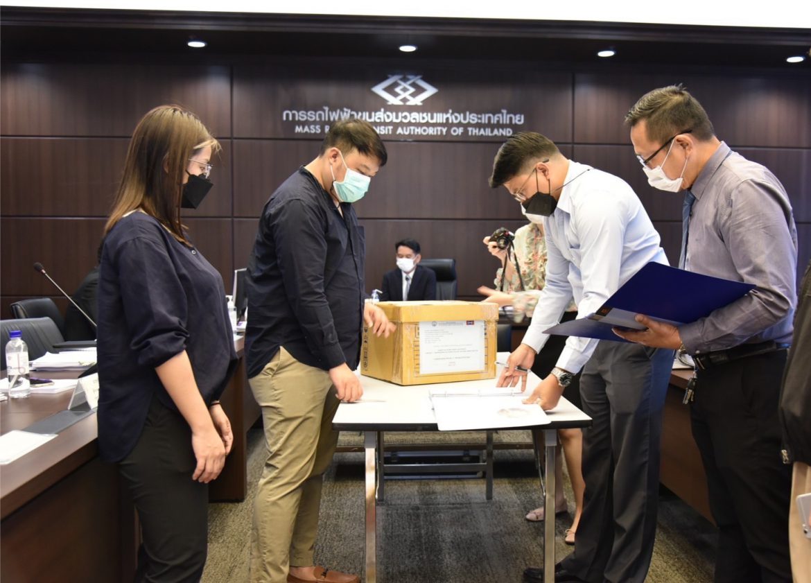 รฟม.เปิดซองซิงชัยก่อสร้างรถไฟฟ้าสายสีม่วงใต้ ยักษ์รับเหมาแบ่งเค้กลงตัว