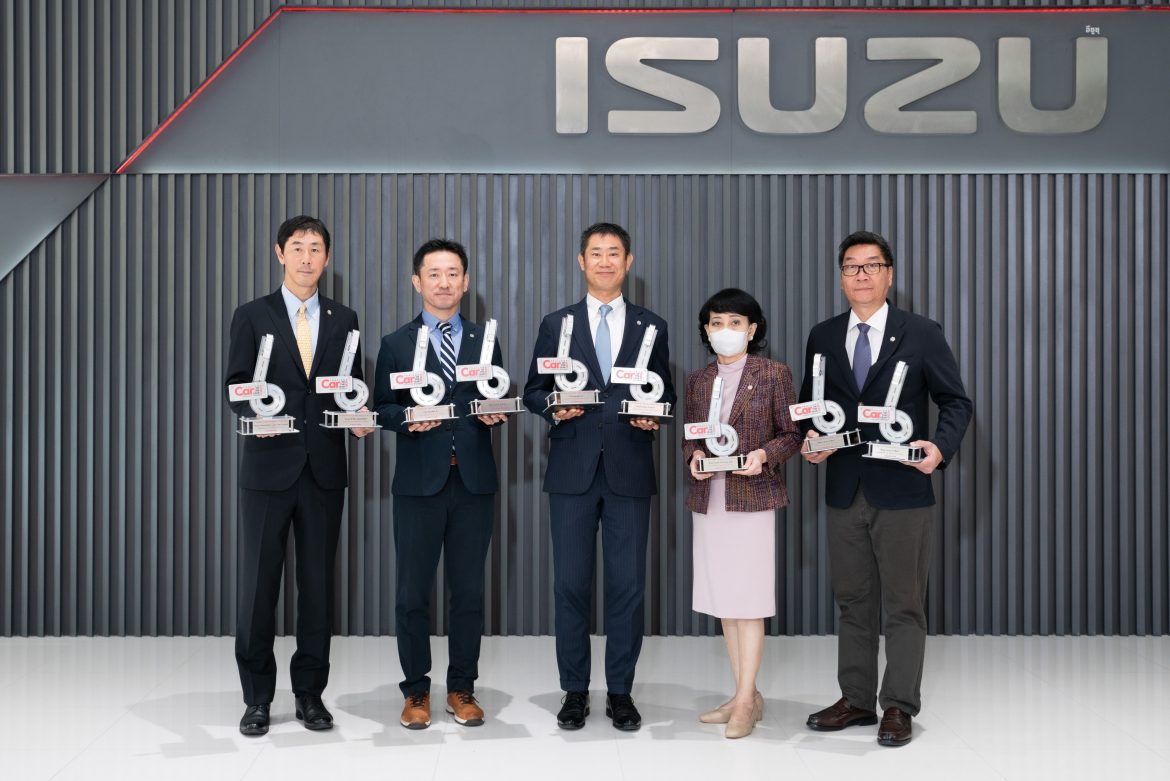 อีซูซุรับ 9 รางวัล จากเวที “CAR OF THE YEAR 2024 (1) อีซูซุรับ 9 รางวัลรถยอดเยี่ยมแห่งปีจากเวที “CAR OF THE YEAR 2024”