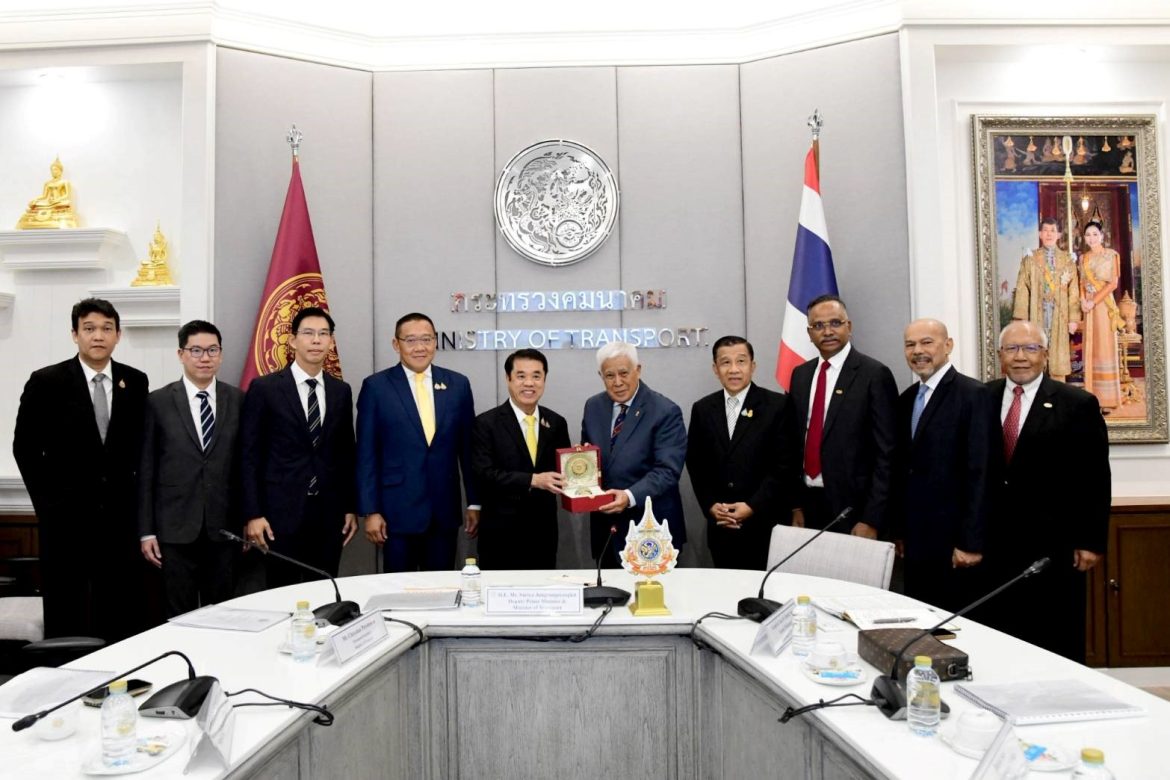 “สุริยะ”หารือ DMIA มาเลเชีย ร่วมลงทุนรถไฟทางคู่ ชุมพร-ปาดังเบซาร์